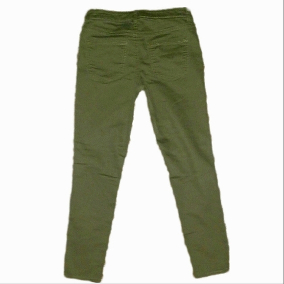 (3/$25) Apt.9  Olive Skinny Jeans - Picture 4 of 5